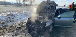 Požár auta u Křečhoře 11. ledna 2024