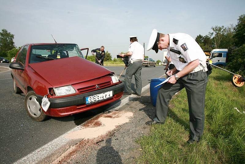 Dopavní nehoda na křižovatce od obce Kaňk na Kolín