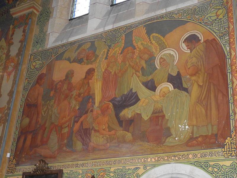 Fresková výzdoba v bazilice Nanebevzetí Panny Marie v Gruntě.