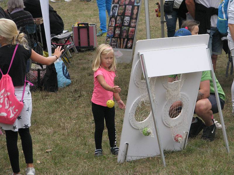 Rodinný festival Kouřimská skála zahájil pohádkový program