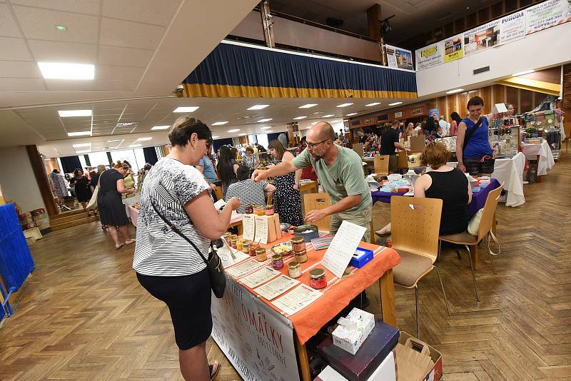 Městský společenský dům v Kolíně hostil tradiční Fler market.