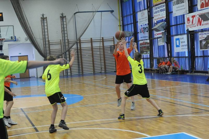 Kolínské sportovní dny 2015 - basketbal.