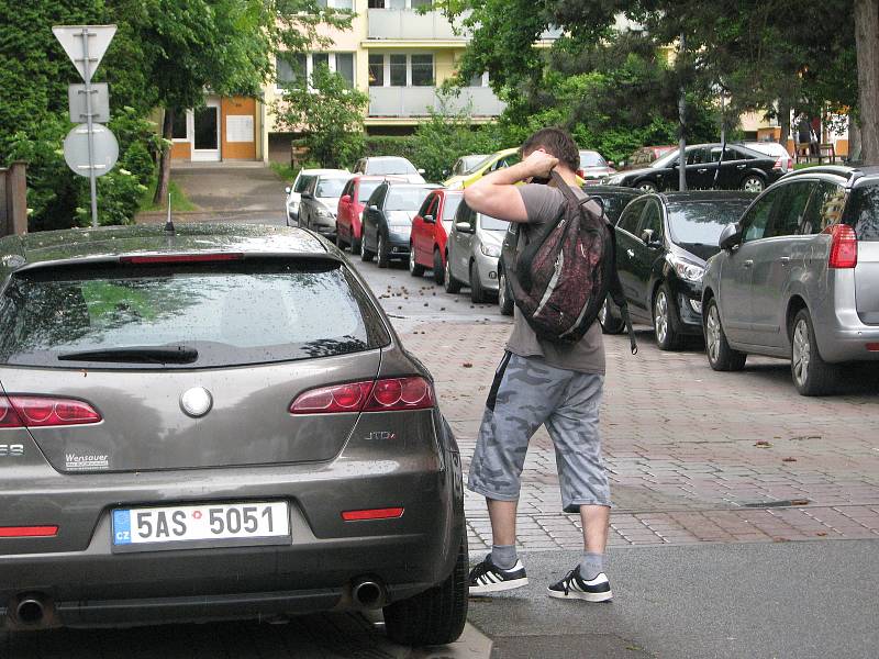 V sídlištní lokalitě v okolí ulice Rimavské Soboty v Kolíně.