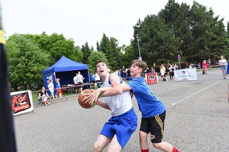 Streetball Cup a dětský den v areálu Vodního světa Kolín