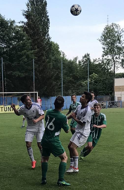 Z utkání Český Brod - Meteor Praha (1:0).