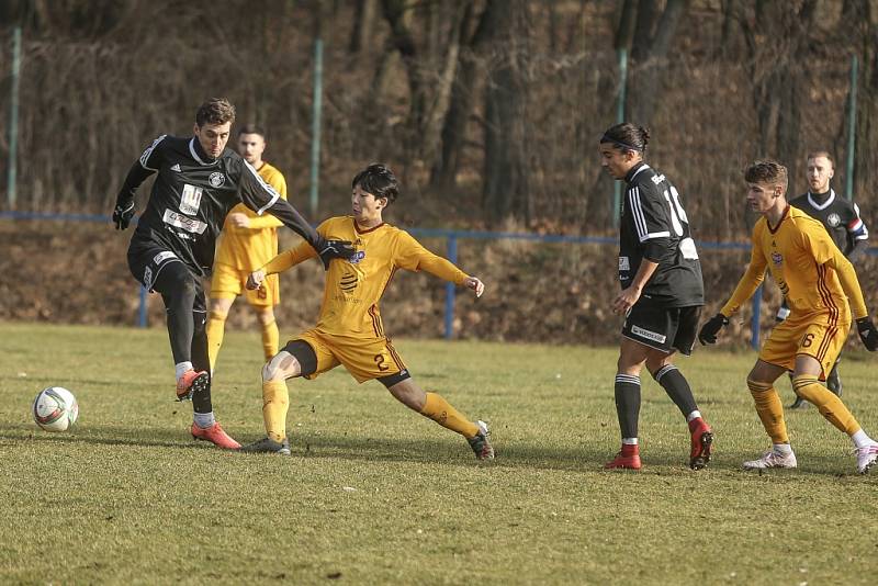 Z přípravného utkání FK Kolín - Dukla Praha B (0:6).