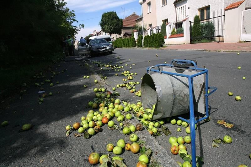 Dopravní nehoda v Orebitské ulici. 19. srpna 2008