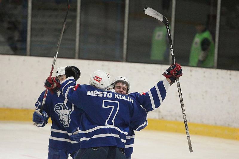 Z druhého utkání čtvrtfinále play-off II. NHL;  Kolín - Trutnov