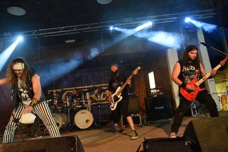 Oporami 7. ročníku festivalu Rockové Třtěnice byly i kapely Telegraf a Rimortis.