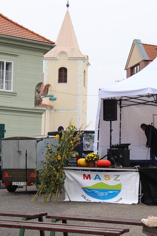 Podzimní slavnosti v Týnci nad Labem.