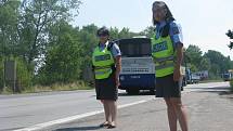 Dopravní policisté společně s jedenácti studenty z pražské policejní školy kontrovali řidiče směřující od Prahy do centra Kolína.