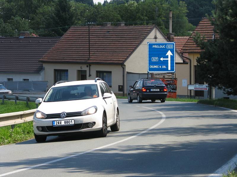 Objízdná trasa přes Týnec nad Labem