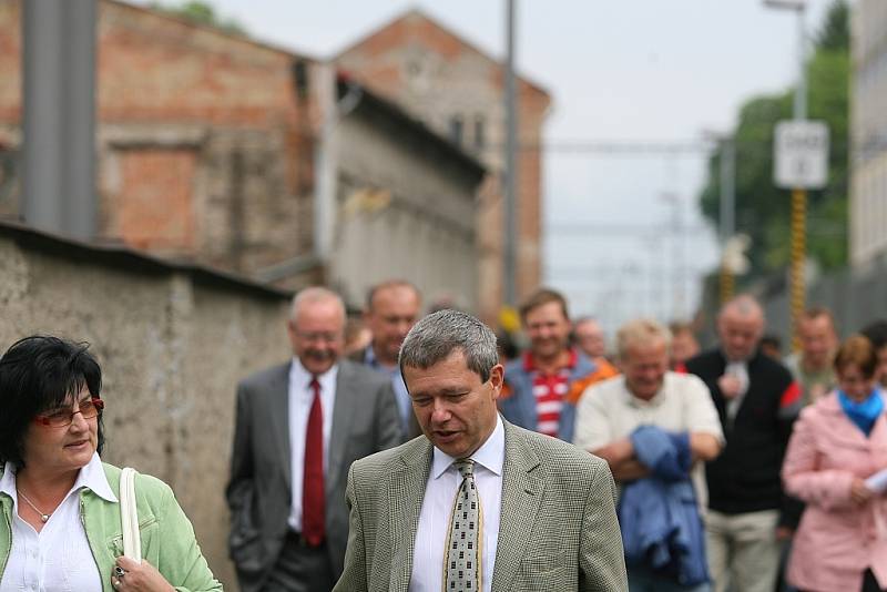 Ze slavnostního otevírání nedávno dokončených staveb v Kolíně