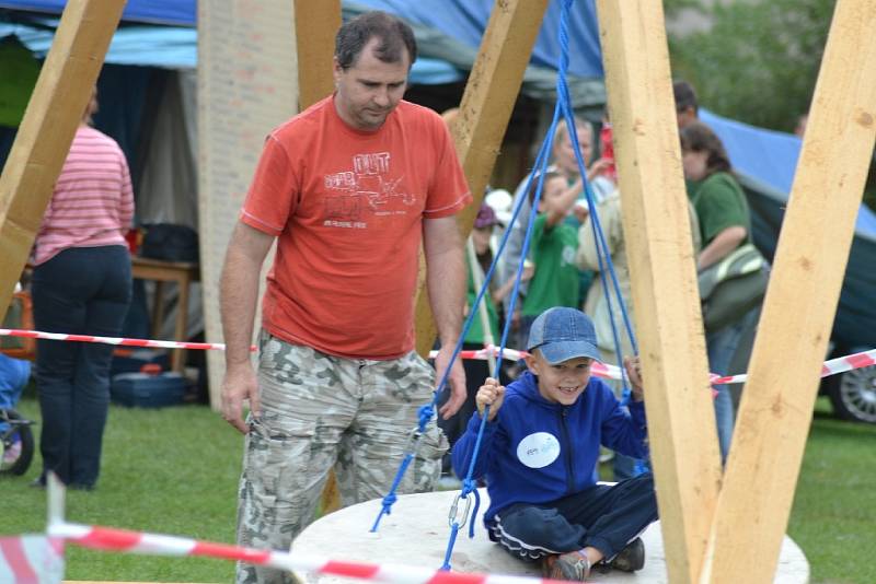 Hemžení přilákalo spoustu dětí. Přesto nebyla účast z největších