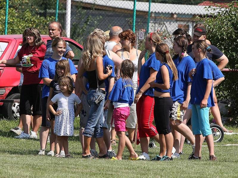 Hasiči se v Radovesnicích II utkali o pohár starosty