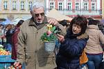 Velikonoční trh v Kolíně navštívily stovky lidí