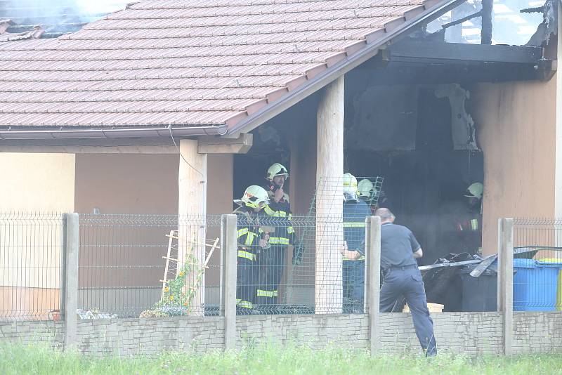 Požár bungalovu v obci Kořenice.