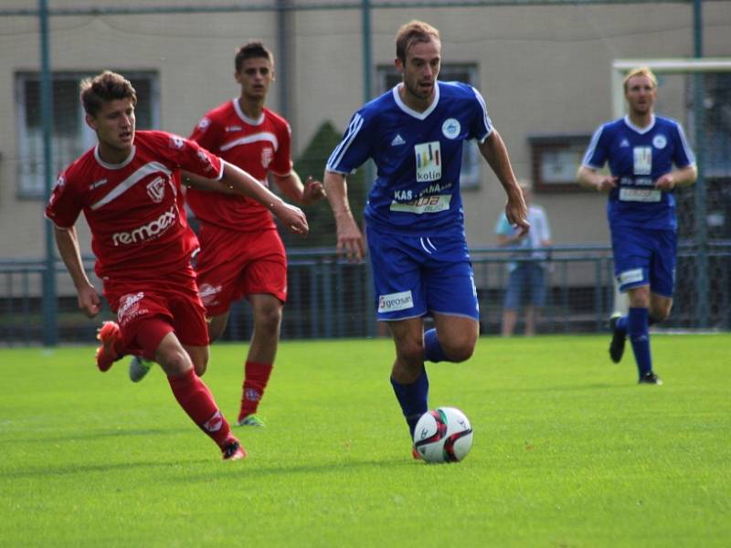 Z utkání Kolín - Pardubice B (1:1, PK 3:2).