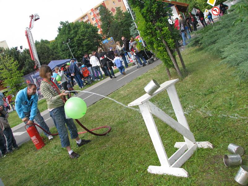 Streetball cup a dětský den v areálu Vodního světa Kolín