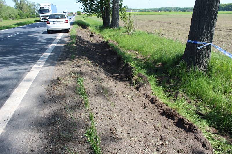 Havárie kamionu mezi Pňovem Předhradím a Novou Vsí I