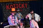 V sále kolínského Městského společenského domu si daly dostaveníčko kapely Kozičky a Blank Out.