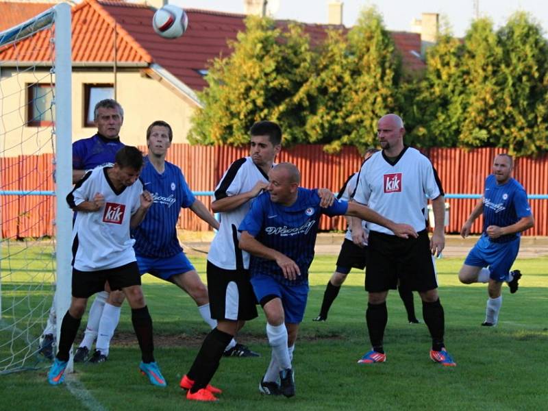 Z utkání Tuchoraz - Břežany II (4:0).