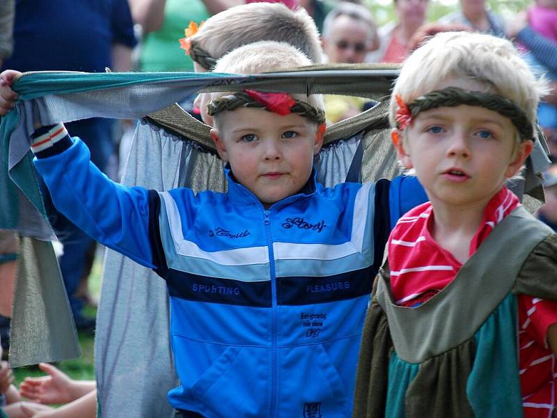 Lidé již tradičně oslavili mezinárodní Den Země na Klepci