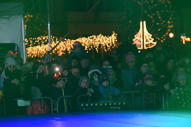 Advent a Mikuláš na Karlově náměstí v Kolíně.