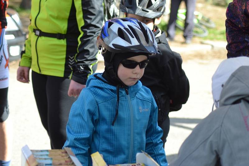 První cyklovyjížďka a slavnostní zahájení provozu Cyklistického centra v Kolíně