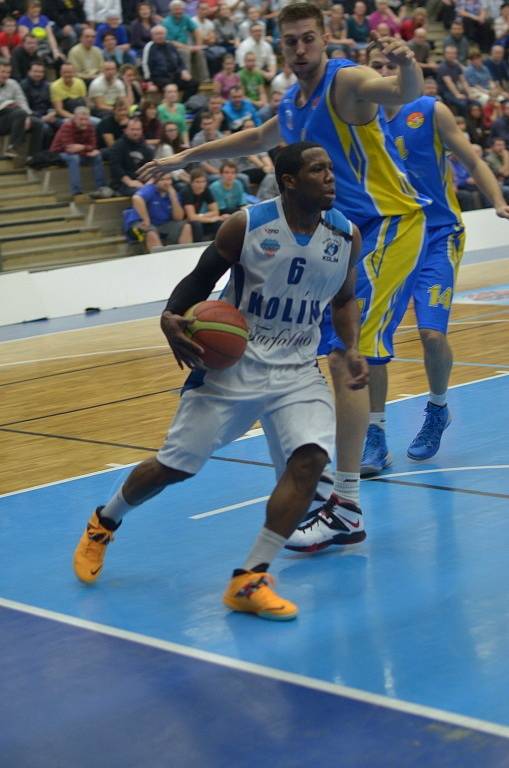 Z utkání Mattoni NBL BC Farfallino Kolín - BK Opava (83:80)