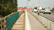 Opravy Nového mostu přes Labe v Kolíně.