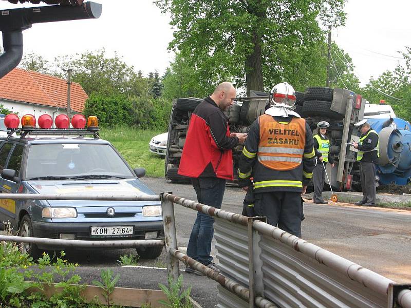 Dopravní nehoda v Olešce, 27. května 2010