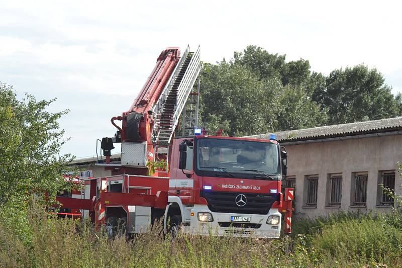 Požár vepřína v Dolních Chvatlinách