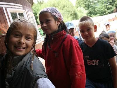 Třetí běh dětského tábora v Hryzelích.