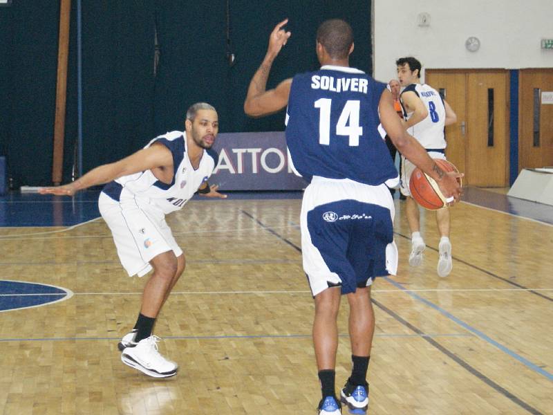 Z utkání Mattoni NBL Kolín - Poděbrady (85:80). 