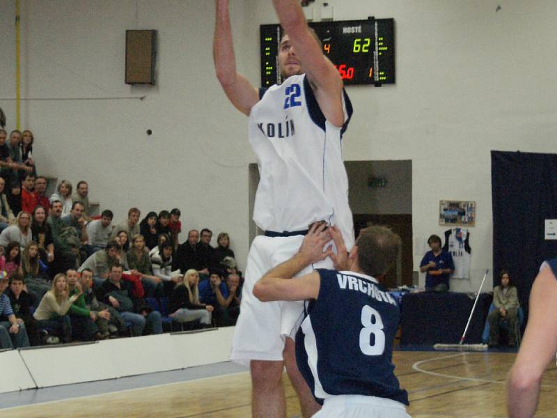 Z utkání Mattoni NBL Kolín - Poděbrady (85:80). 