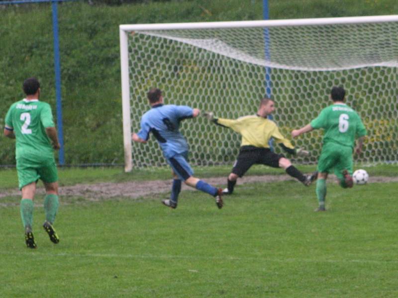 Z utkání FK Kolín B - Bečváry (6:5).