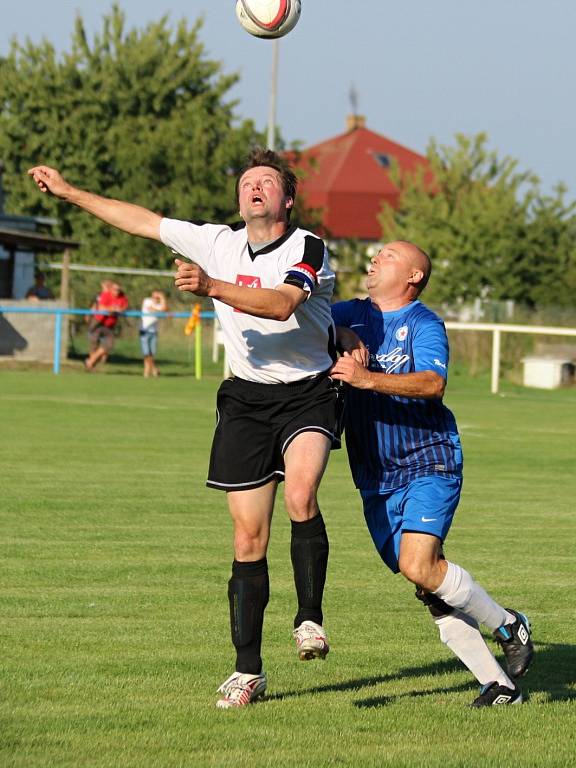 Z utkání Tuchoraz - Břežany II (4:0).