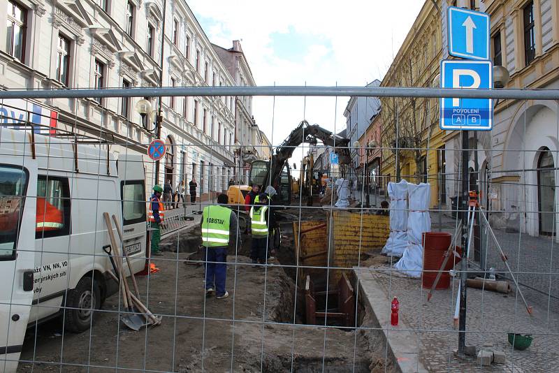 Rekonstrukce Kouřimské ulice v Kolíně, březen 2018