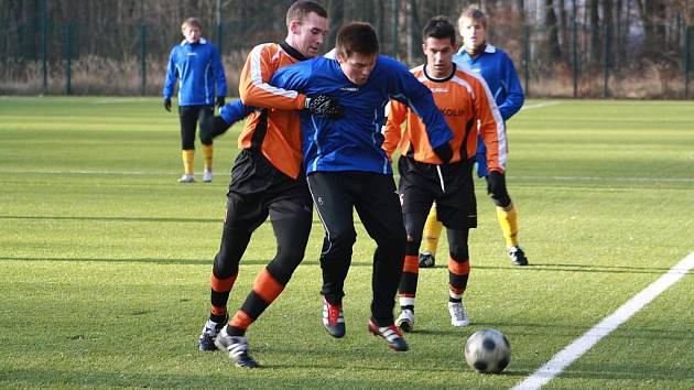 Z přípravného utkání FK Kolín - Benešov (3:1).