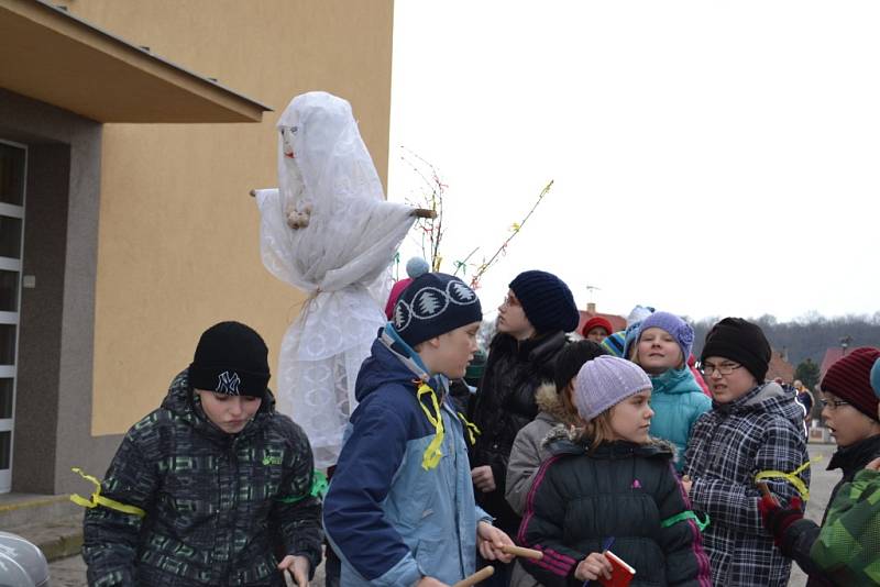 Děti vynášely zimu ze vsi