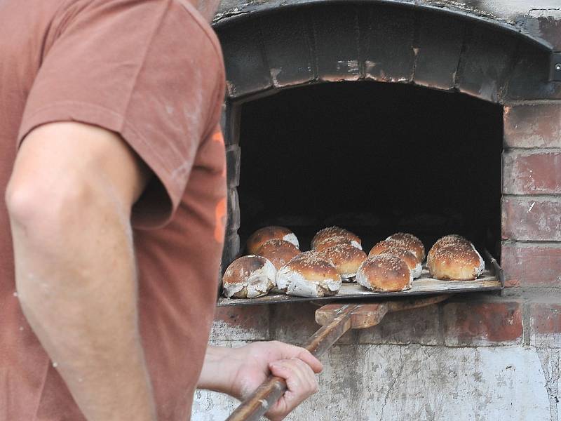 Restaurant Day a pečení chleba ve Štolmíři