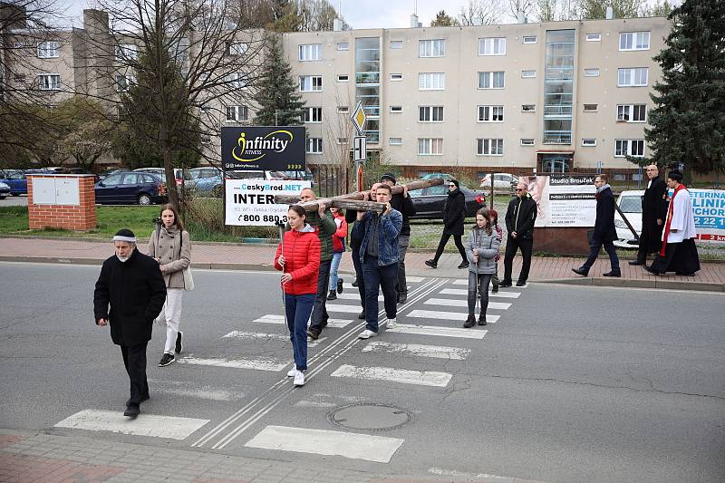 Velkopáteční obřady v Českém Brodě.