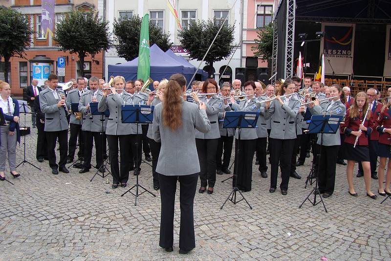 Harmonie 1872 Kolín se o víkendu zúčastnila 16. Mezinárodního festivalu dechových hudeb a floklóru v polském Leszně.