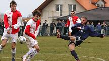 Z utkání Velim - Nový Bydžov (0:0).