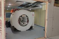 V polovině srpna začnou v kolínské nemocnici sloužit dva zcela nové přístroje magnetické rezonance.