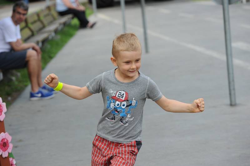 Streetball Cup a dětský den v areálu Vodního světa Kolín