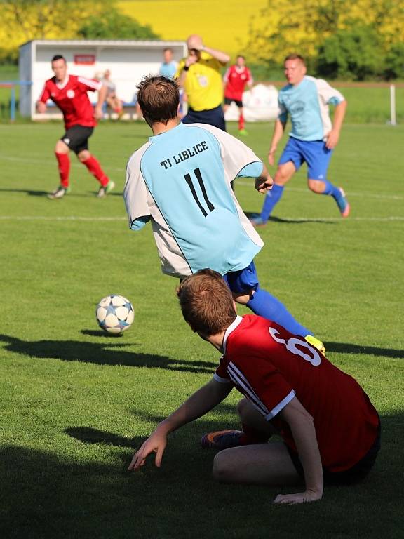 Z utkání I. B třídy Liblice - Tuchoraz (3:1).