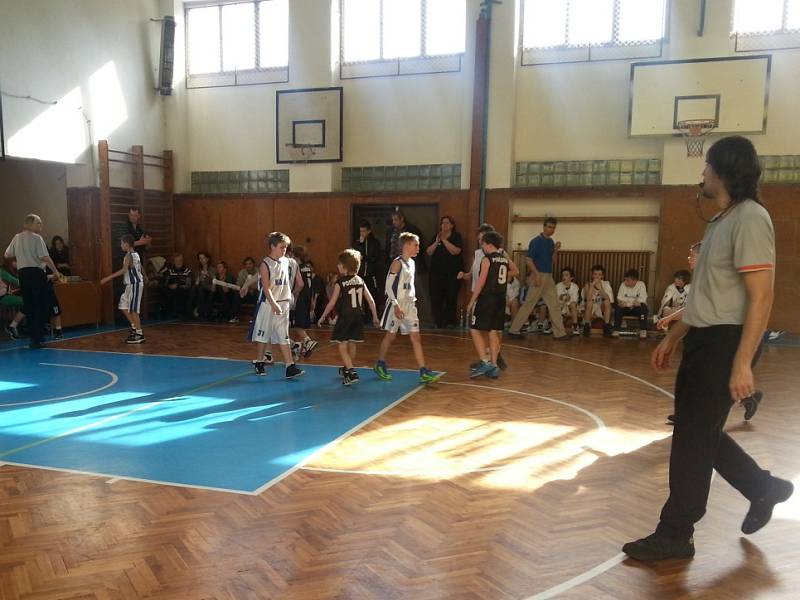 Basketbaloví minižáci BC Kolín si s předstihem zajistili účast na republikovém finále.