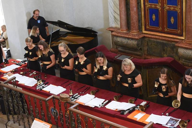 Originální hudební zážitek se naskytl v sobotu po poledni návštěvníkům kolínské synagogy.